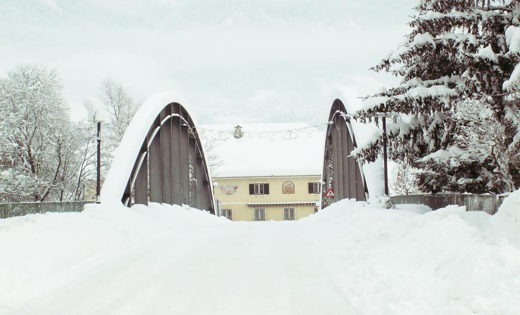 Landhotel Kreinerhof Mollbrucke Екстериор снимка