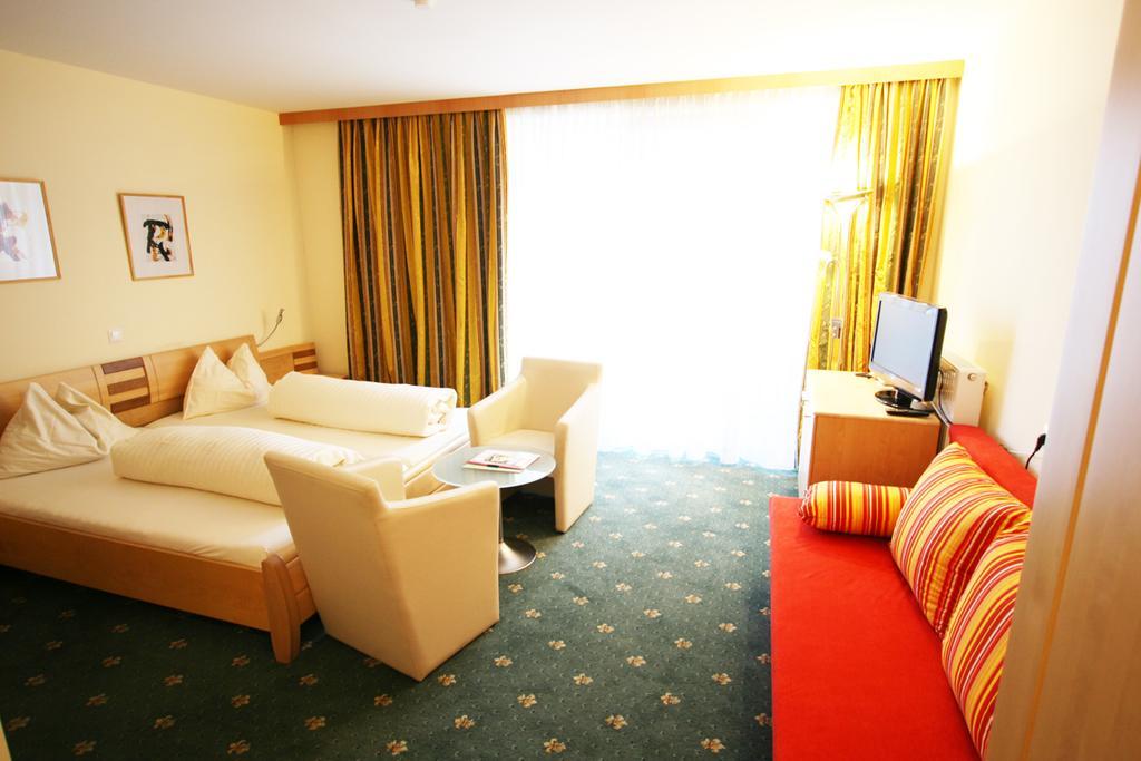 Landhotel Kreinerhof Mollbrucke Екстериор снимка