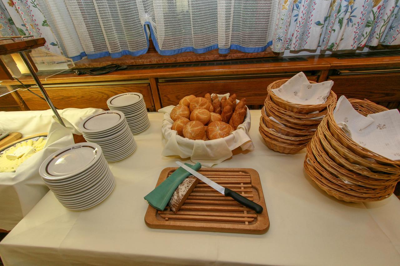 Landhotel Kreinerhof Mollbrucke Екстериор снимка