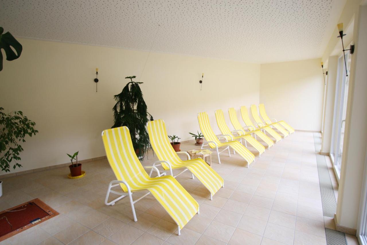 Landhotel Kreinerhof Mollbrucke Екстериор снимка
